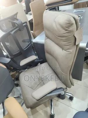 Pure Leather Executive Swivel Chair