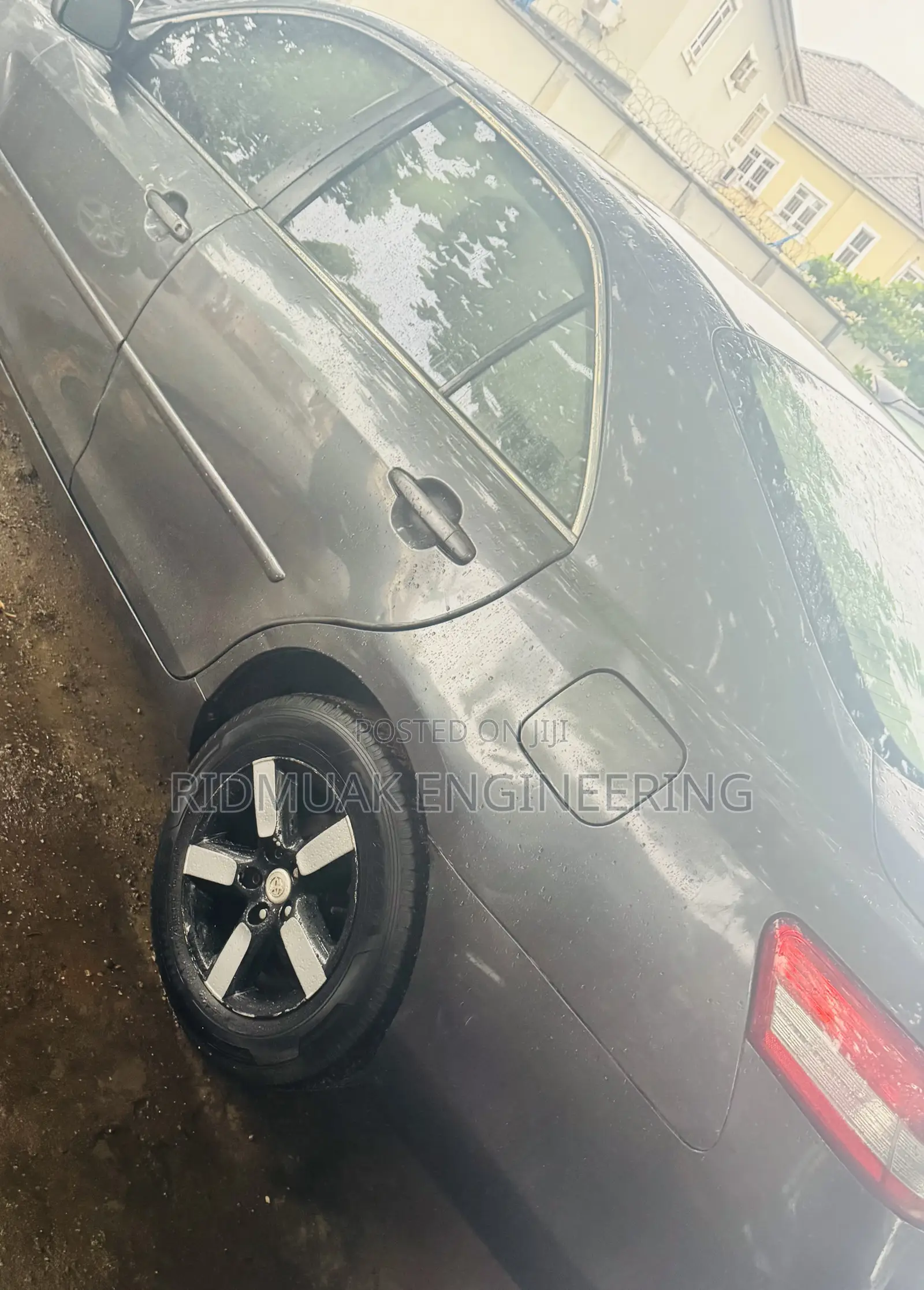 Toyota Camry 2009 Gray