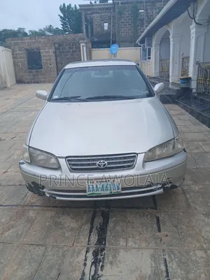 Toyota Camry 2001 Silver