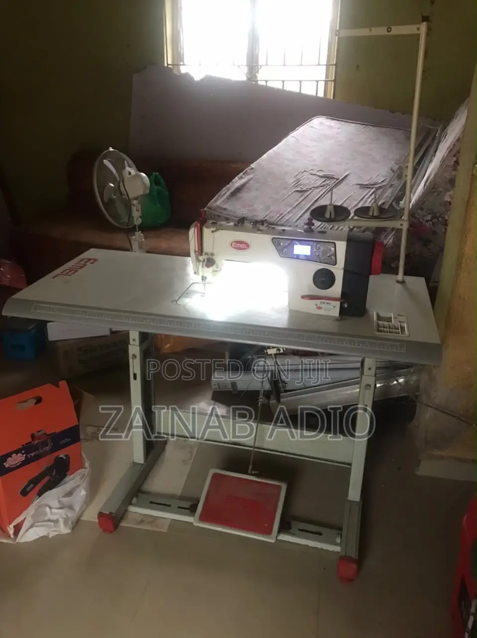 Industrial Sewing Machine