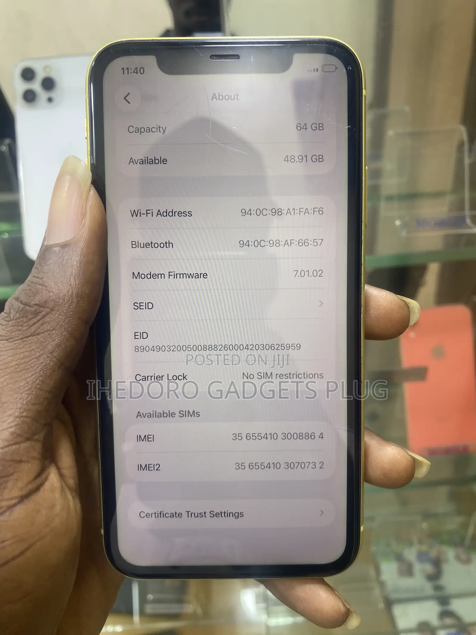 Apple iPhone 11 64 GB Yellow