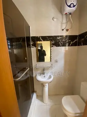 4bdrm Duplex in Ikota for rent