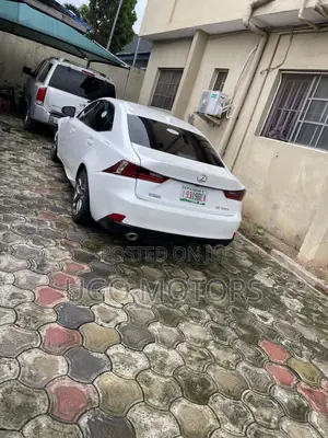 Lexus IS 200t 2016 White