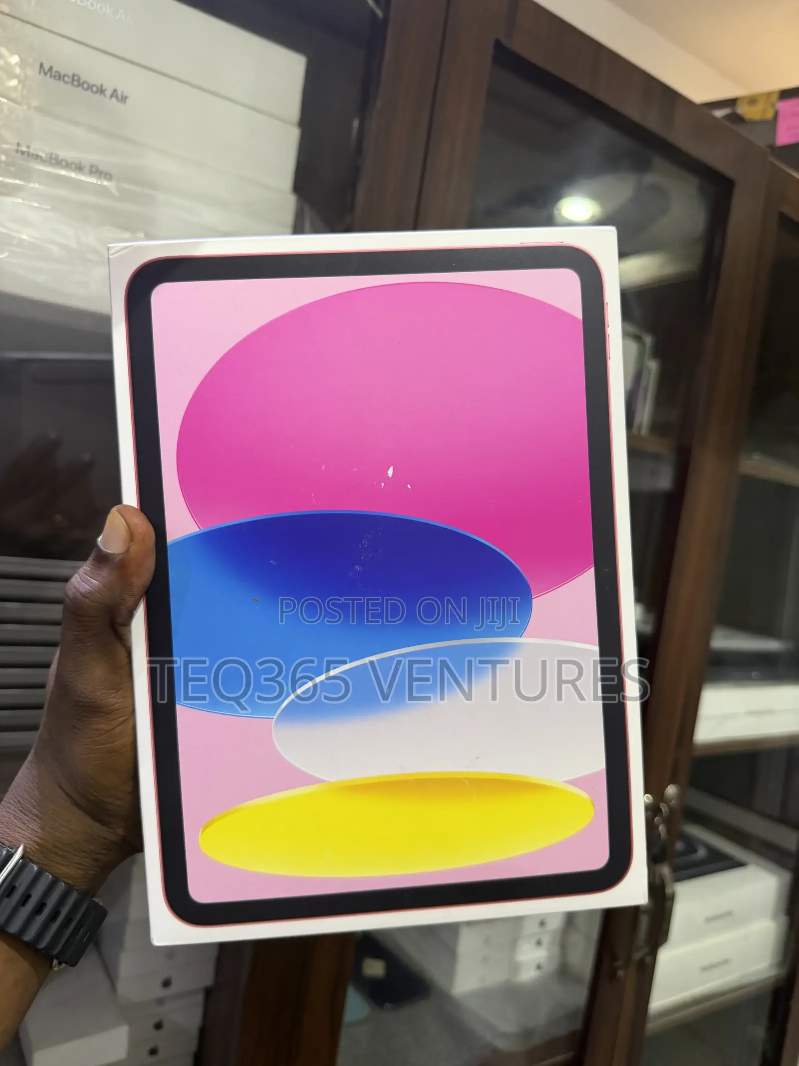 New Apple iPad (2025) 128 GB Pink