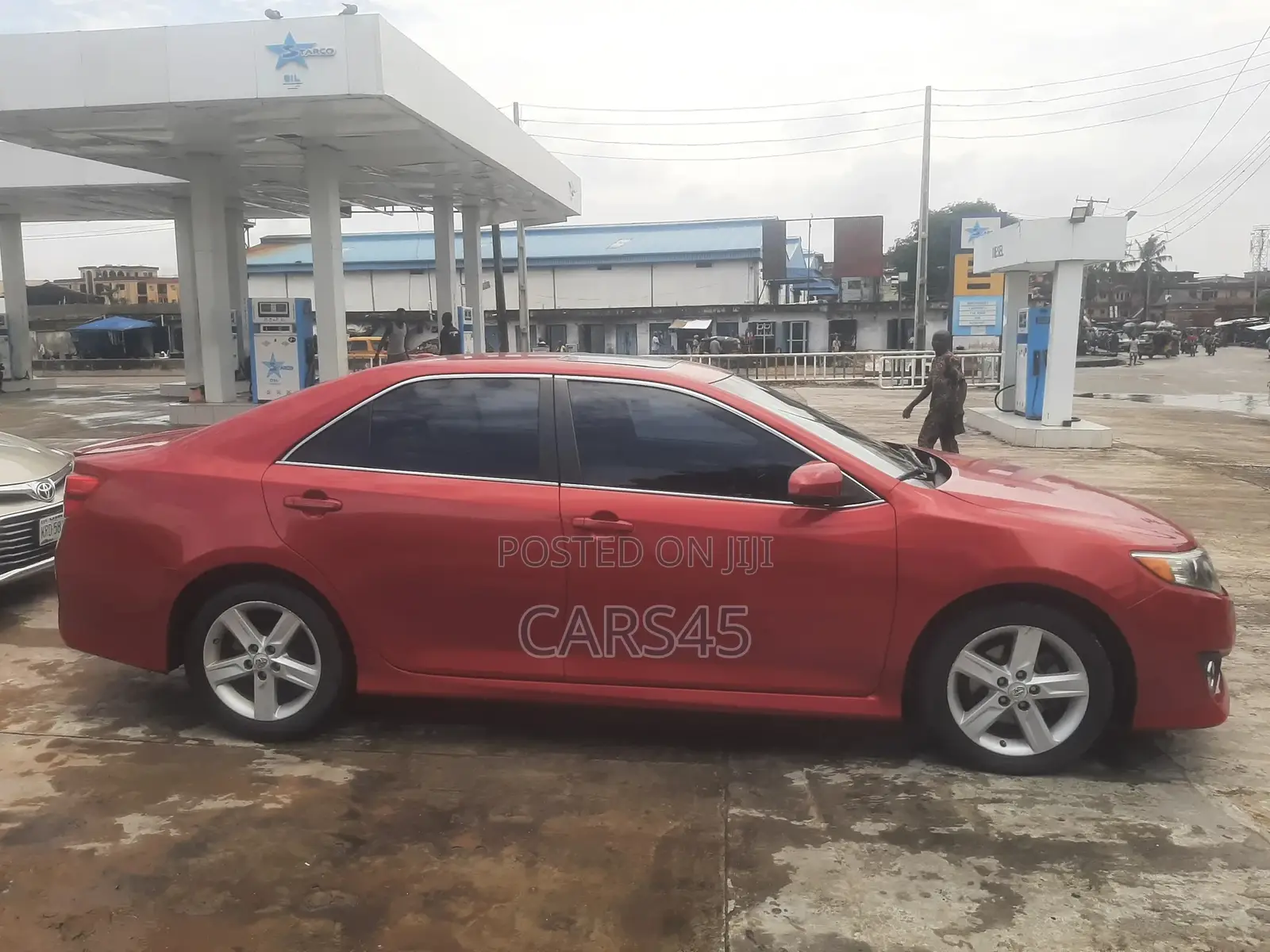Toyota Camry 2012 Red