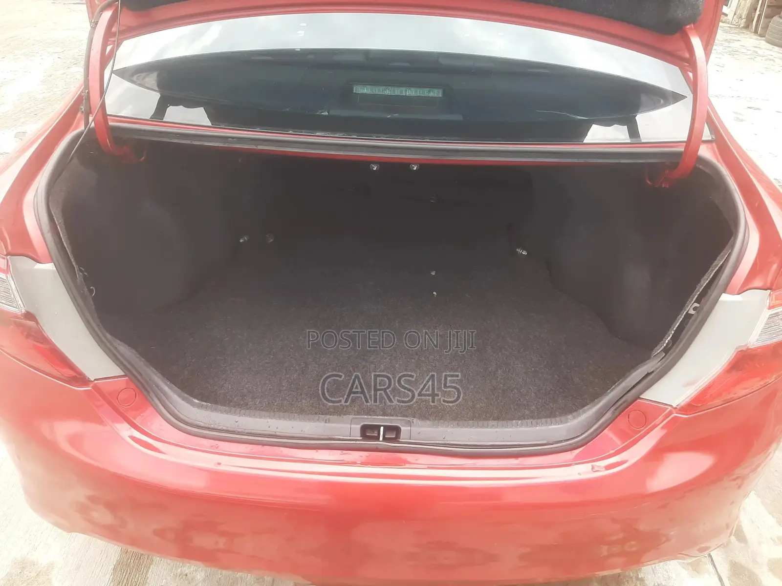 Toyota Camry 2012 Red