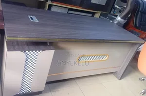 Executive Table With Extention