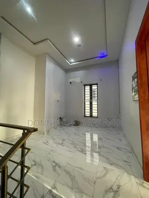 4bdrm Duplex in Ikota for rent