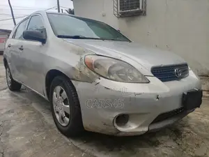 Toyota Matrix 2005 Silver