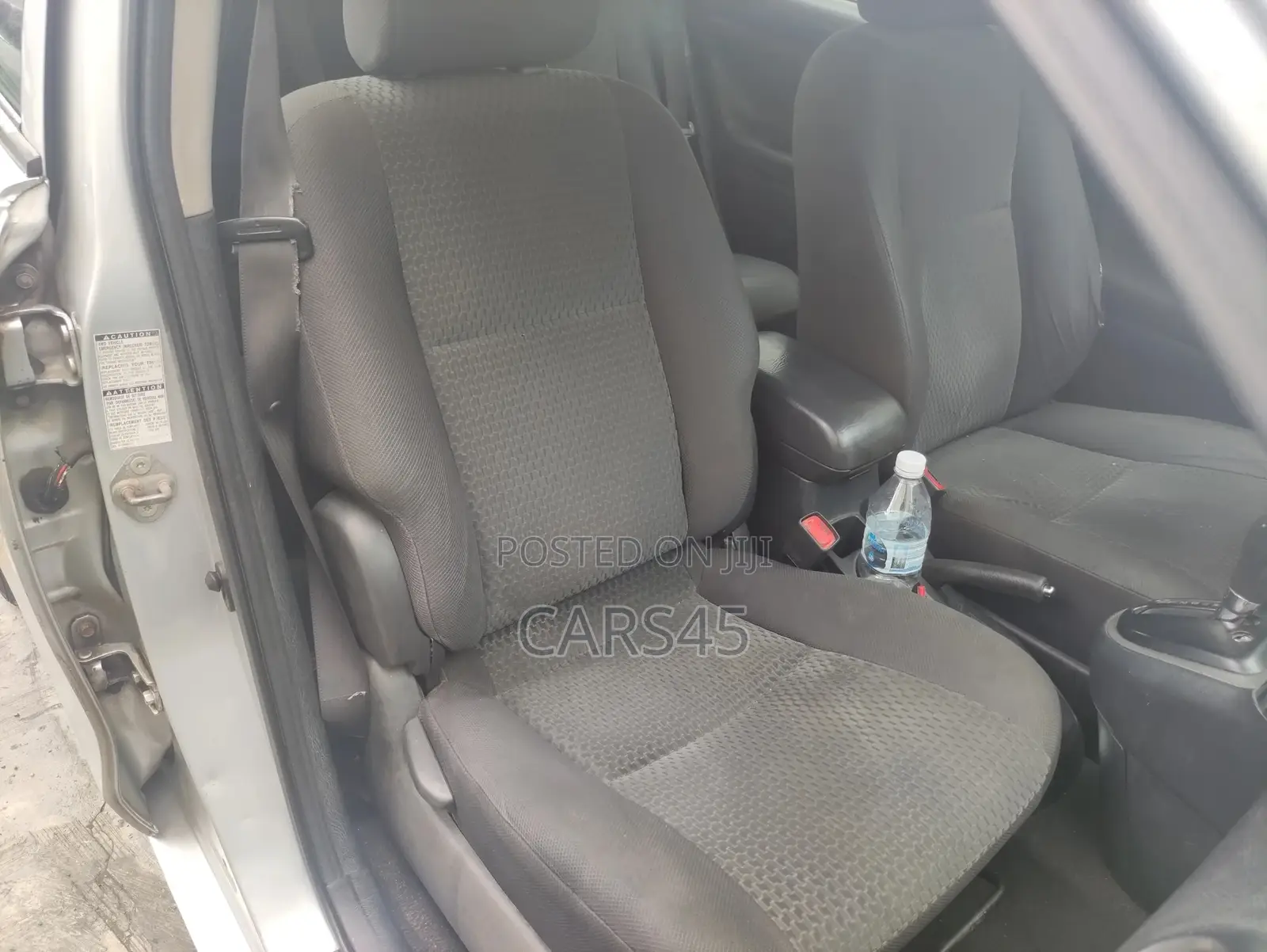 Toyota Matrix 2005 Silver