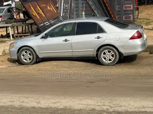 Honda Accord 2.4 2007 Silver