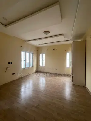 4bdrm Duplex in Carlton Gate Estate, Akobo for rent