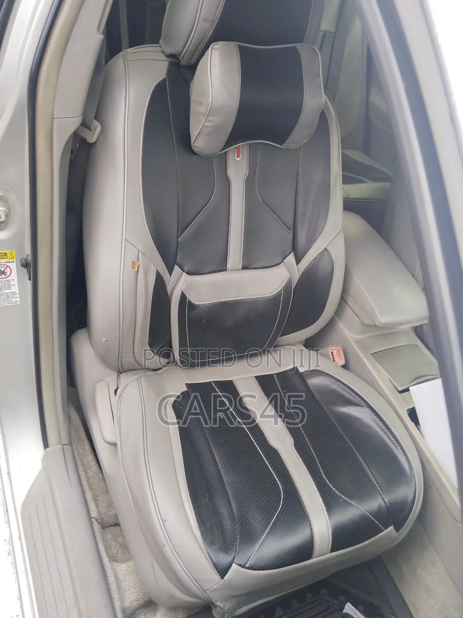 Toyota Camry 2011 Silver