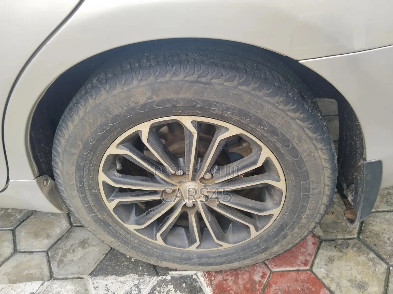 Toyota Camry 2011 Silver