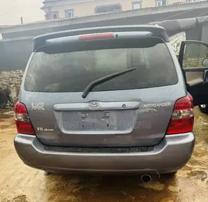 Toyota Highlander 2006 Blue