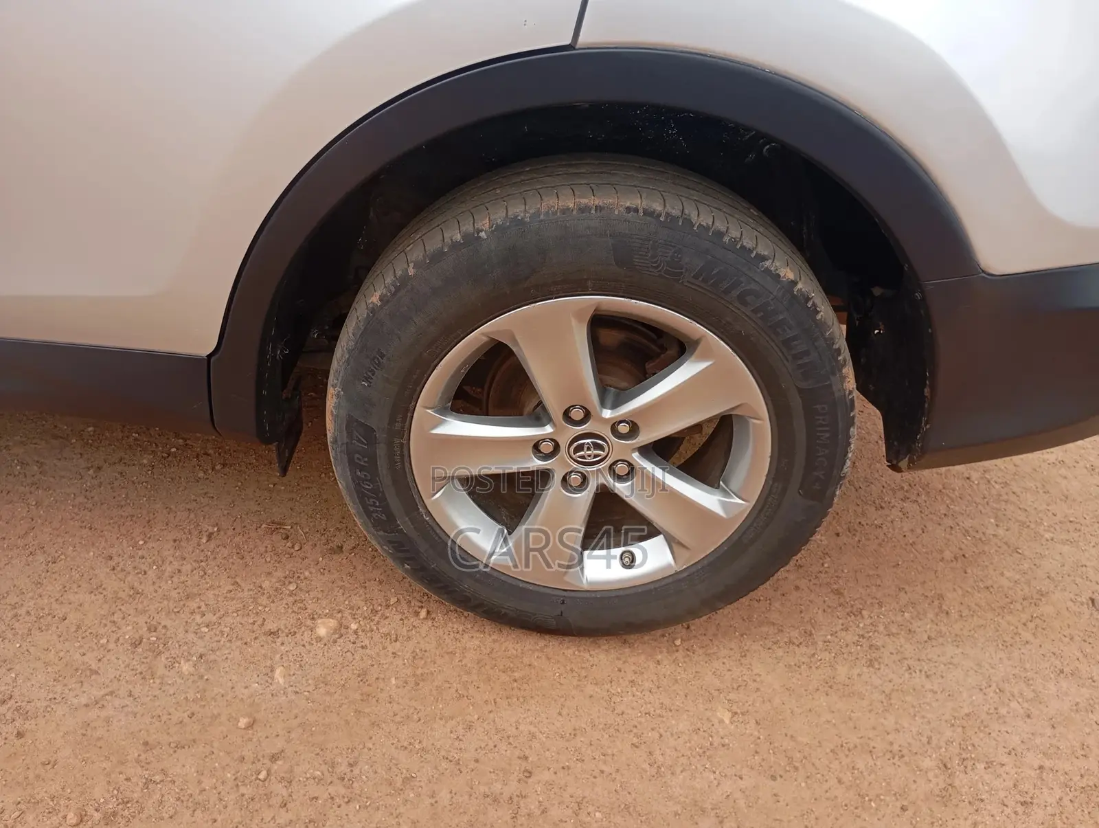 Toyota RAV4 2015 Silver