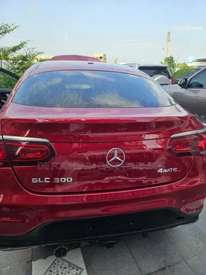 Mercedes-Benz GLC-Class 2019 Red