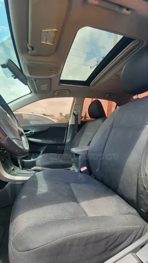 Toyota Corolla 2010 Red