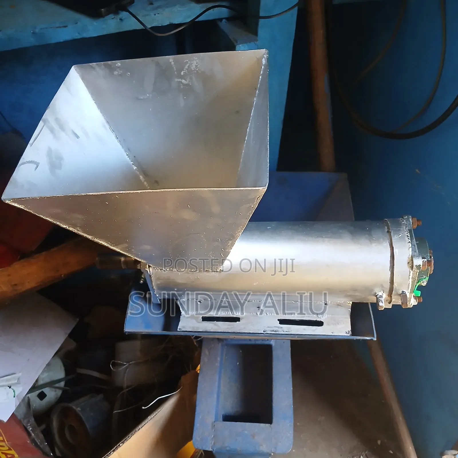 Yam Pounder