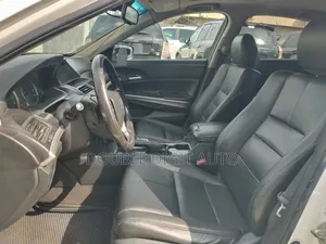 Honda Crosstour 2013 White