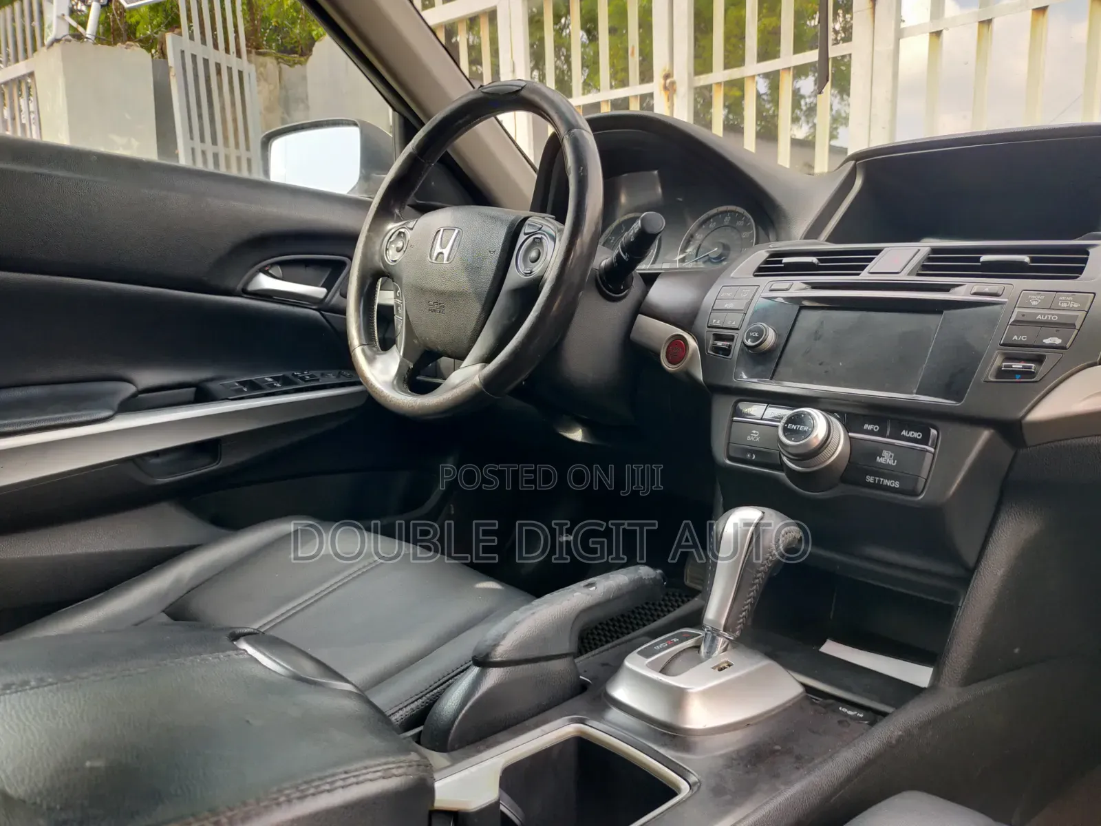 Honda Crosstour 2013 White
