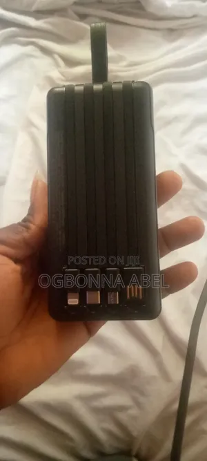 Powerbank First Cei