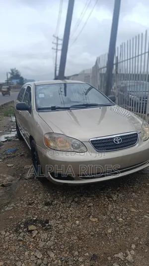 Toyota Corolla CE 2006 Gold