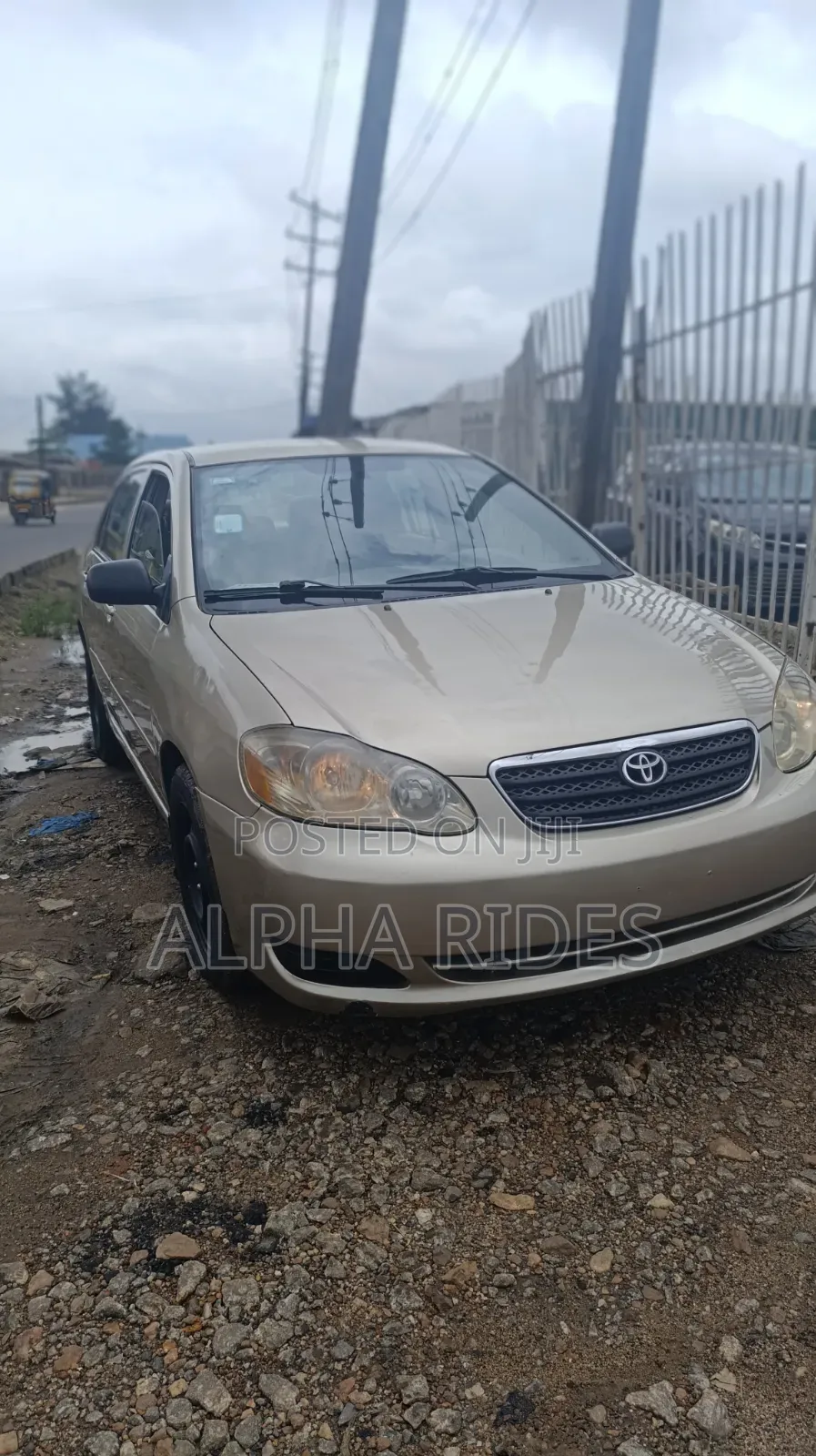 Toyota Corolla CE 2006 Gold