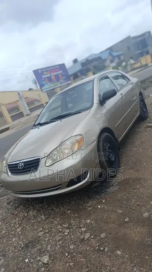 Toyota Corolla CE 2006 Gold