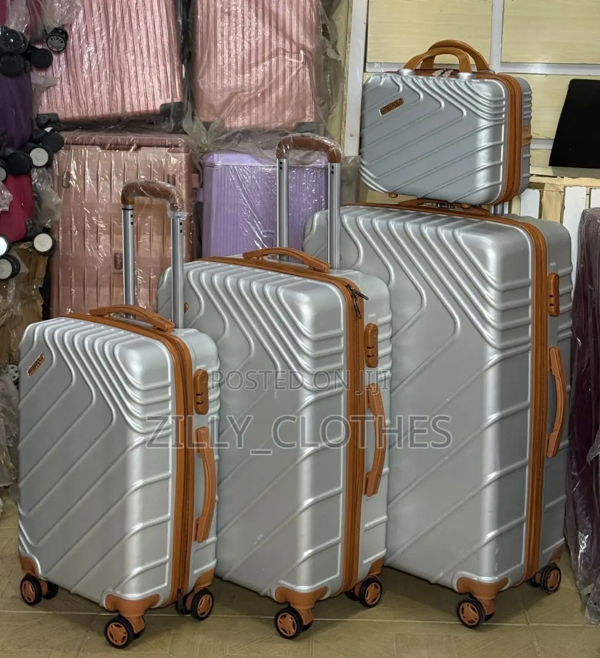 Set of 4 Boxes