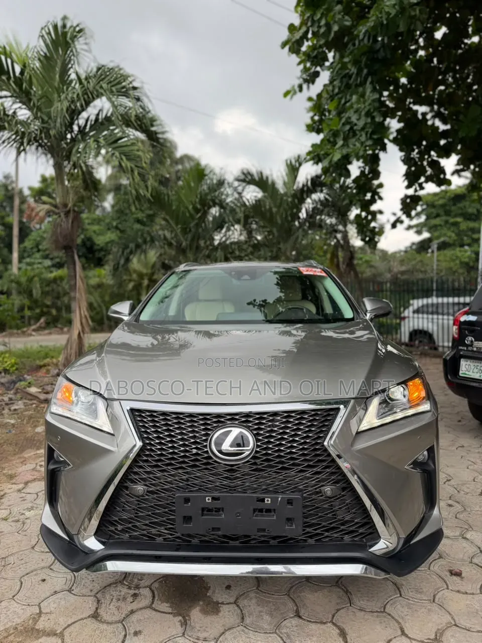 Lexus RX 2017 Gold