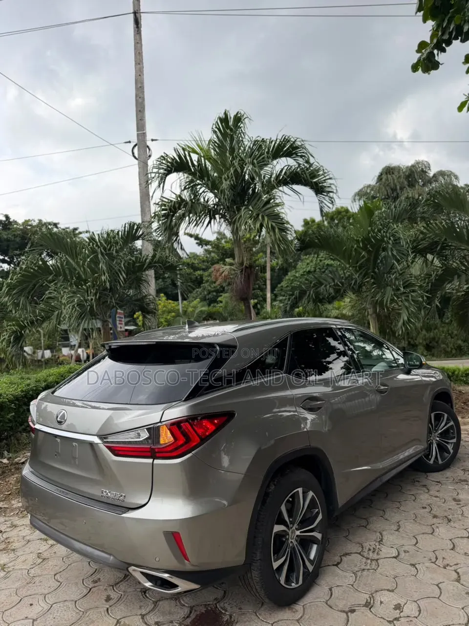 Lexus RX 2017 Gold
