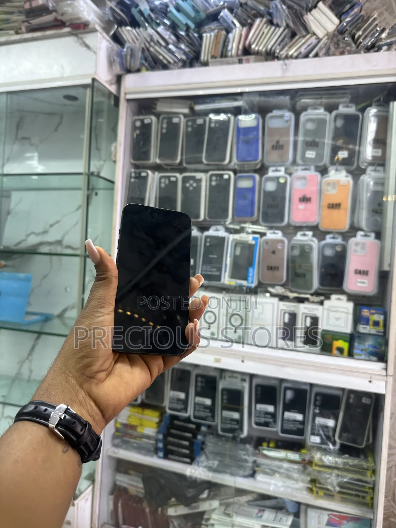 Apple iPhone 13 256 GB Green