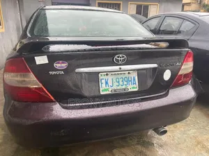 Toyota Camry 2004 Burgundy
