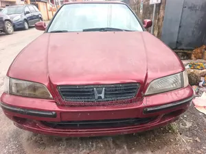 Honda Accord 2.0 VTS 1998 Red