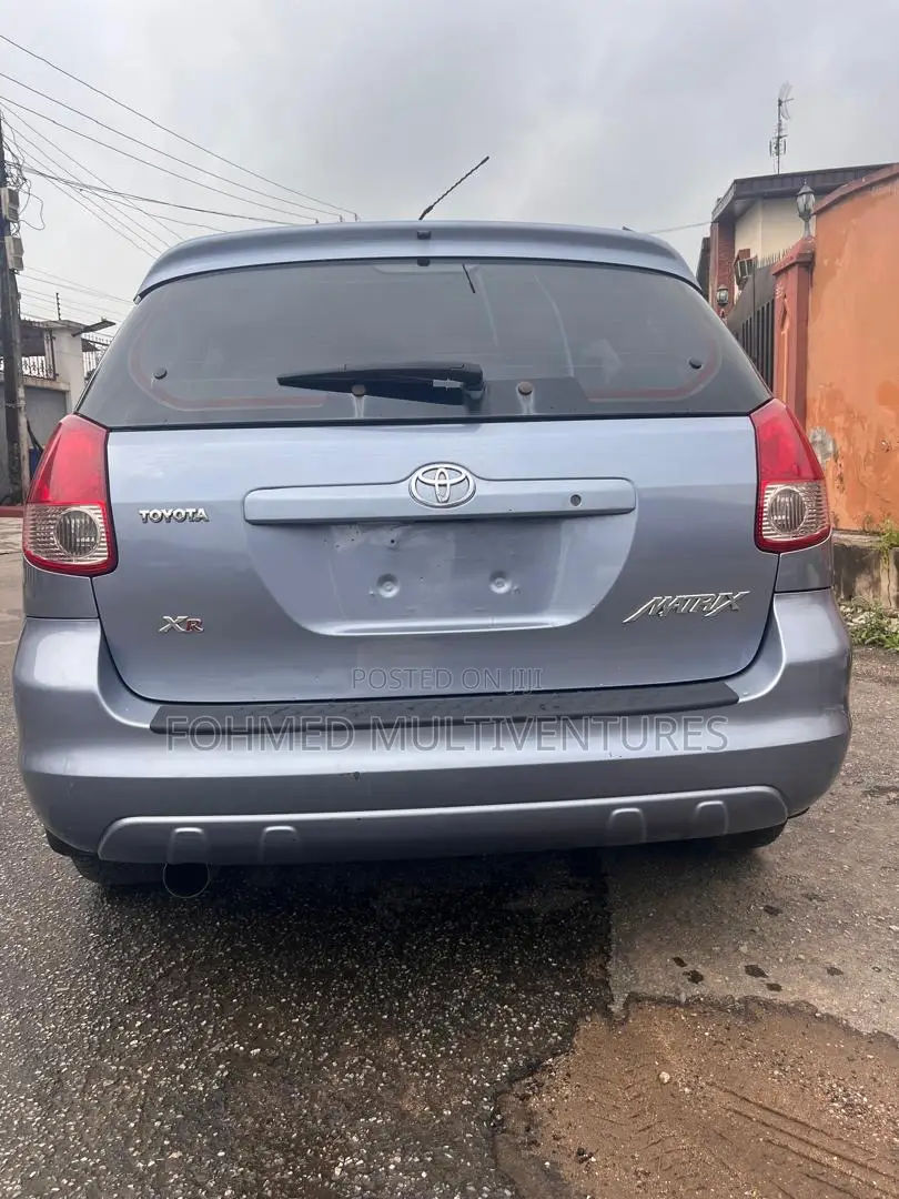 Toyota Matrix 2004 Blue