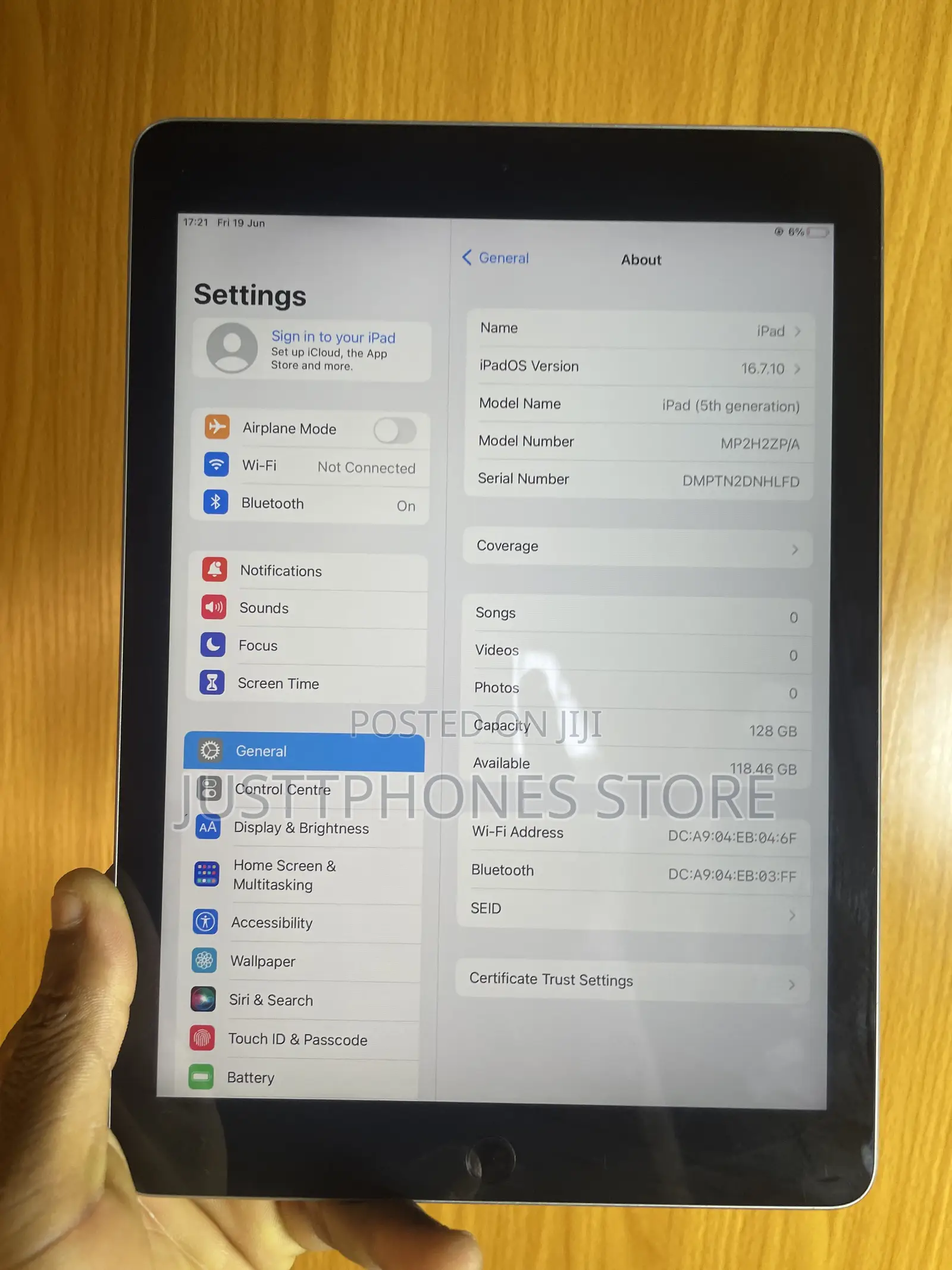 Apple iPad 5 (2022) 128 GB Silver