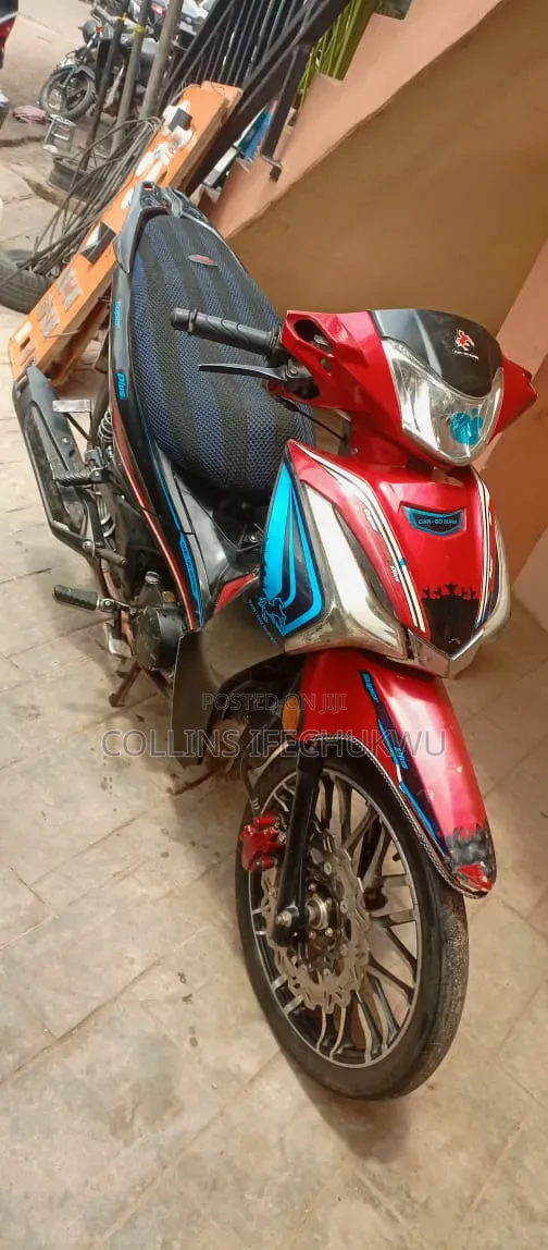 Kary-Go Cargo 2024 Red
