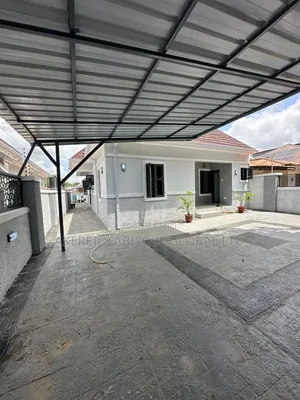 3bdrm Bungalow in Citec  Mbora Abuja for sale