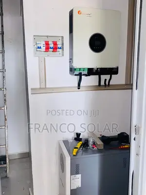 12kva Hybrid Inverter / 15kwh Battery / 12pcs 650w Panels Full Setup.