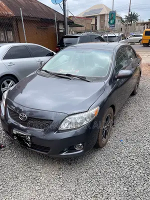 Toyota Corolla 2010 Gray