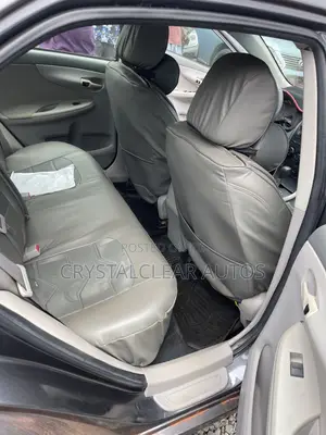 Toyota Corolla 2010 Gray