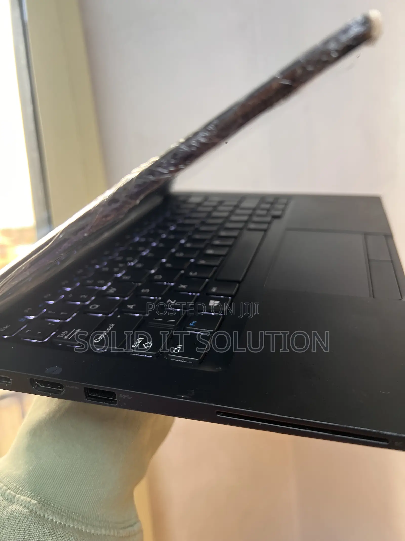 Laptop Dell Latitude 7390 8GB Intel Core i5 SSD 256GB
