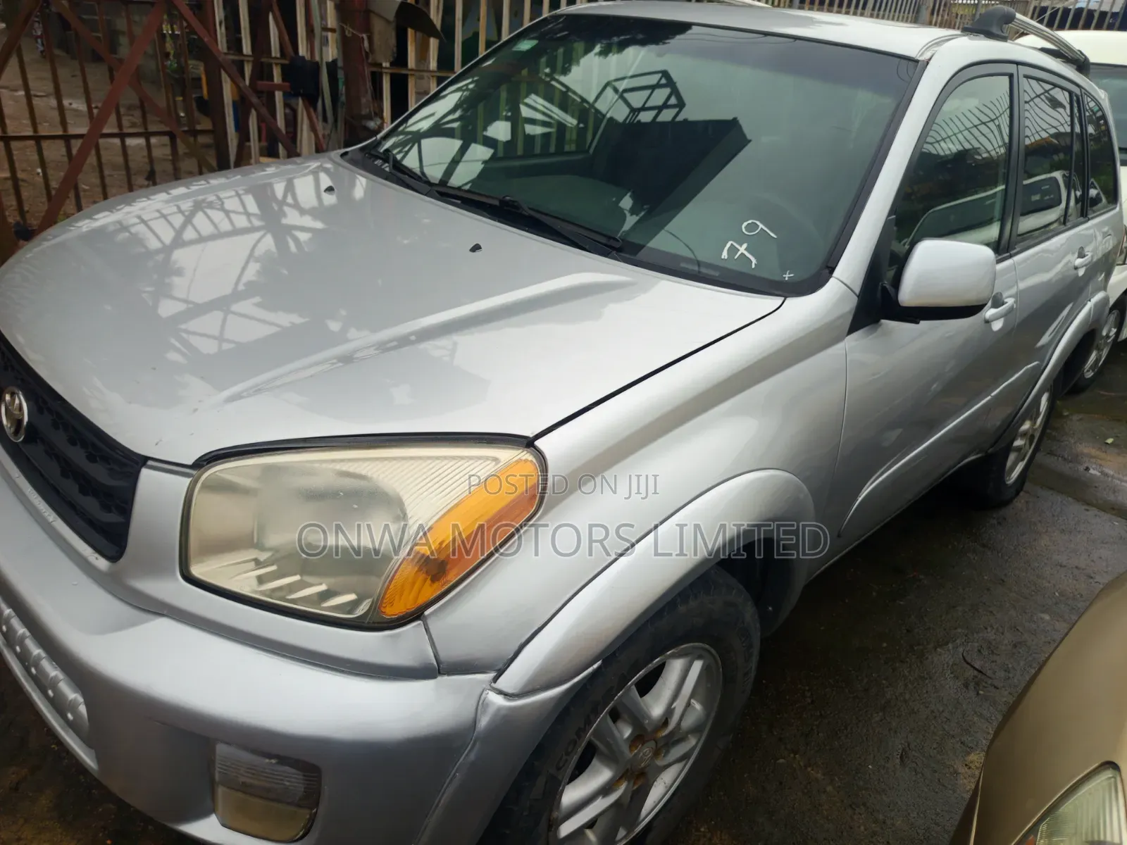 Toyota RAV4 Automatic 2003 Silver