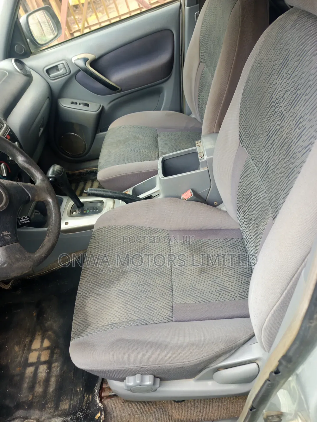Toyota RAV4 Automatic 2003 Silver