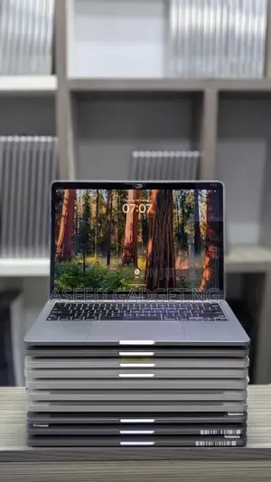 Laptop Apple MacBook 16GB Intel Core i7 SSD 256GB