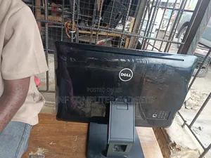 Desktop Computer Dell Inspiron 24 5000 8GB Intel Core i5 HDD 1T