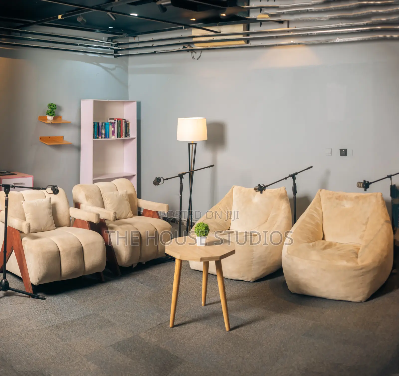 Content Studio In Ologolo Lekki