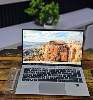 Laptop HP EliteBook 1040 G8 16GB Intel Core i7 SSD 256GB