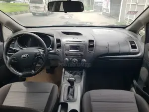 Kia Cerato 2014 Gray